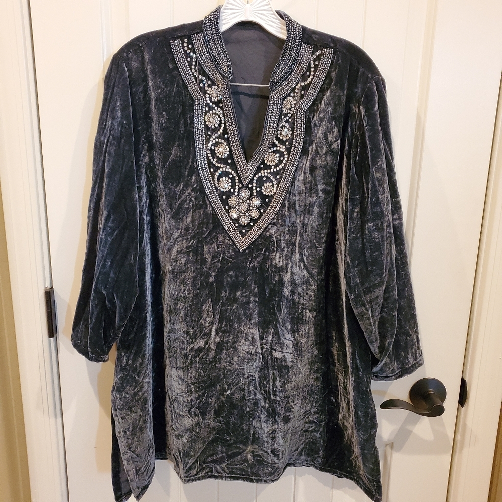 Beautiful Blue Velour Tunic w/Jeweled Neckline
